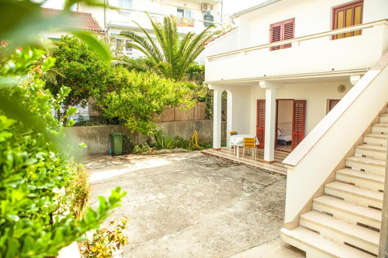 נובליה Apartments Alma מראה חיצוני תמונה