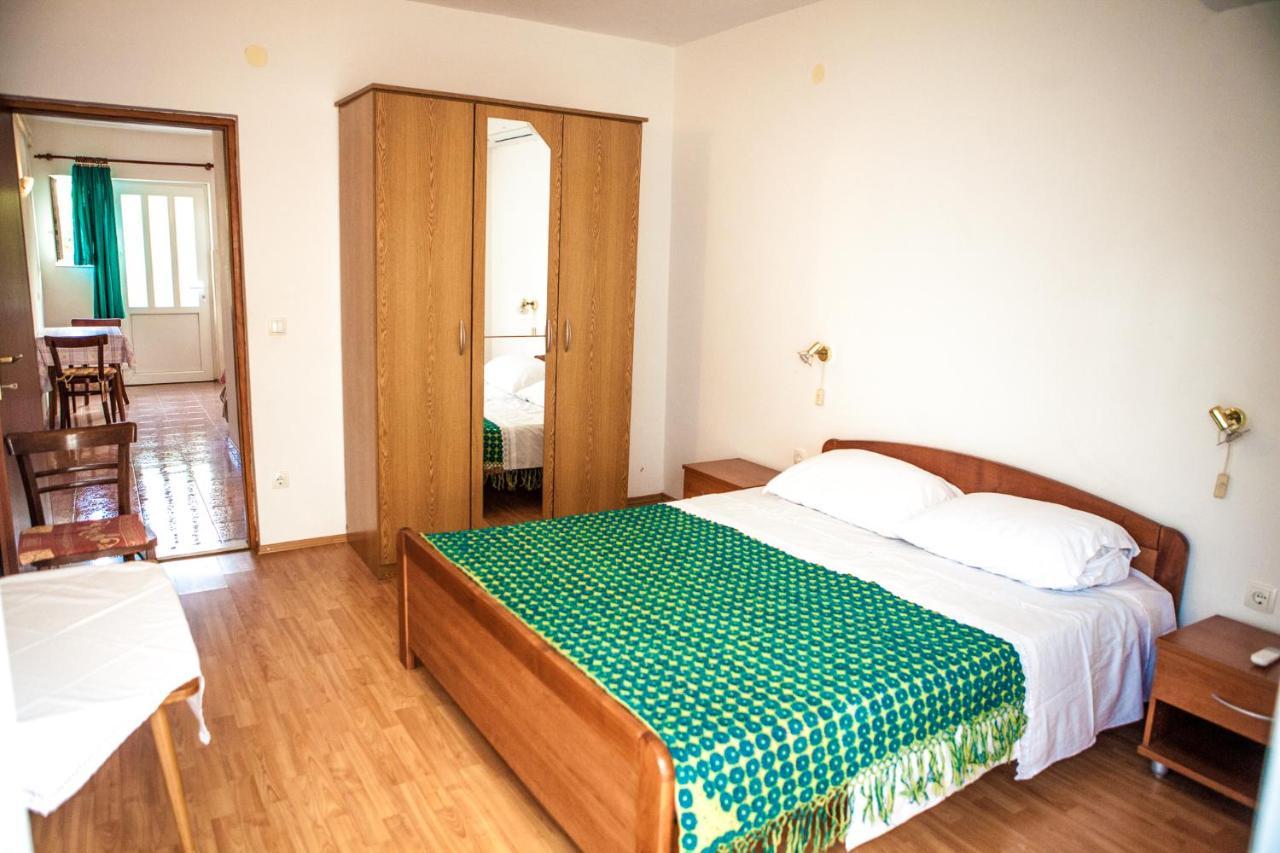 נובליה Apartments Alma מראה חיצוני תמונה