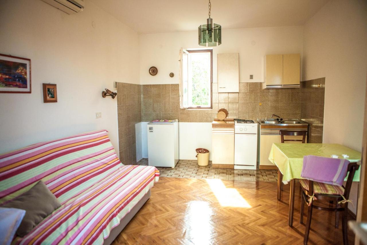 נובליה Apartments Alma מראה חיצוני תמונה
