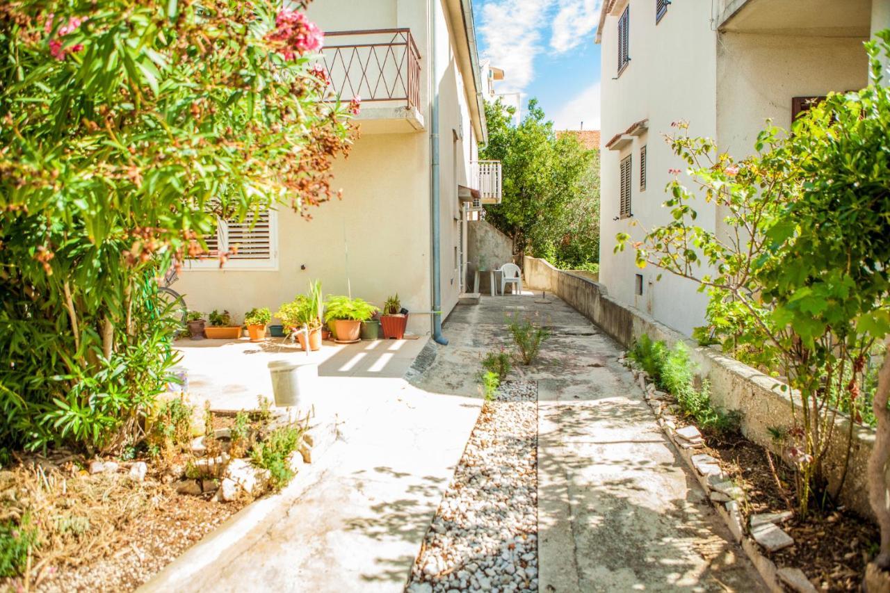 נובליה Apartments Alma מראה חיצוני תמונה